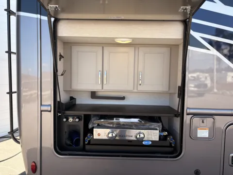 More photos of 2026 THOR LUMINATE MM30 at County Line Campers, MS