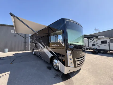 Black 2026 Thor Motor Coach LUMINATE MM30 for sale in Gulfport, MS