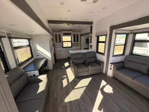 Photos of 2026 EAST TO WEST AHARA for sale in Gulfport, MS at County Line Campers