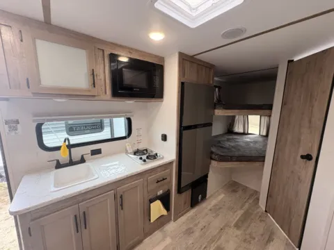More photos of 2026 Gulf Stream CONQUEST 192DS at County Line Campers, MS