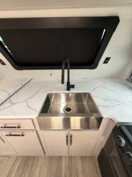 More photos of 2026 Dutchmen RV ASTORIA 2913FK at County Line Campers, MS