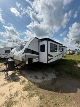 More photos of 2026 Dutchmen RV ASTORIA 2913FK at County Line Campers, MS