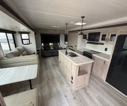 Photos of 2026 East To West DELLA TERRA 272RL for sale in Gulfport, MS at County Line Campers