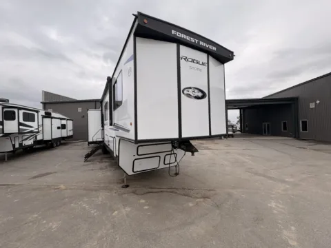 White 2026 FOREST RIVER VENGEANCE 411STORE for sale in Gulfport, MS