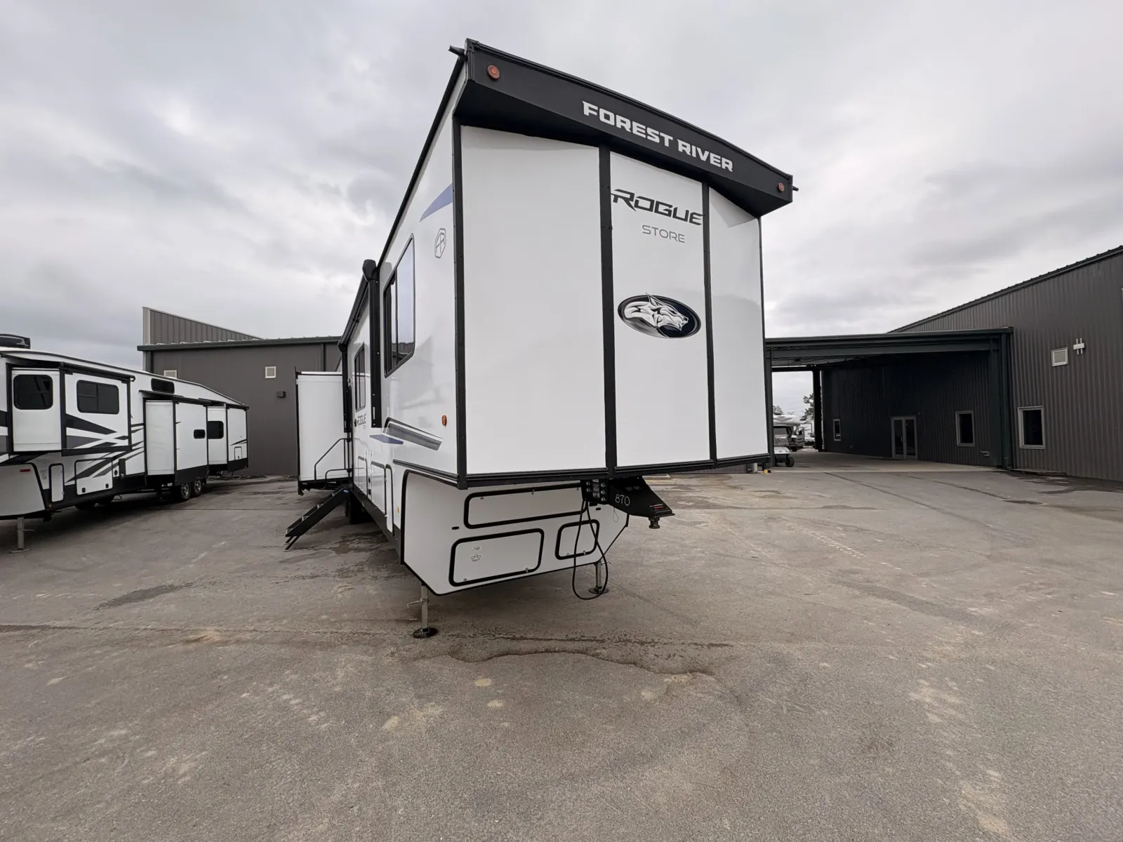 2026 Forest River VENGEANCE 411STORE