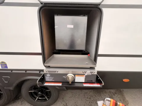 Another view of 2026 KEYSTONE PASSPORT 2450RK for sale in Gulfport, MS at County Line Campers