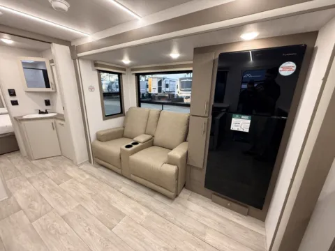 Photos of 2026 East To West ALTA 2775KFK for sale in Gulfport, MS at County Line Campers