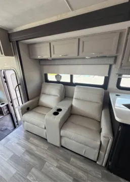 More photos of 2026 THOR LUMINATE CC35 at County Line Campers, MS