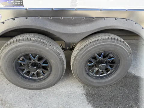 More photos of 2026 FOREST RIVER VENGEANCE 32L132 at County Line Campers, MS