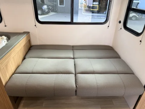 More photos of 2026 Keystone RV PASSPORT 284QBC at County Line Campers, MS