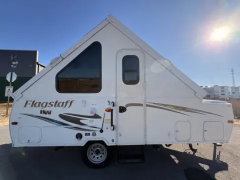 Photos of 2014 FOREST RIVER FLAGSTAFF 19SCHW for sale in Gulfport, MS at County Line Campers