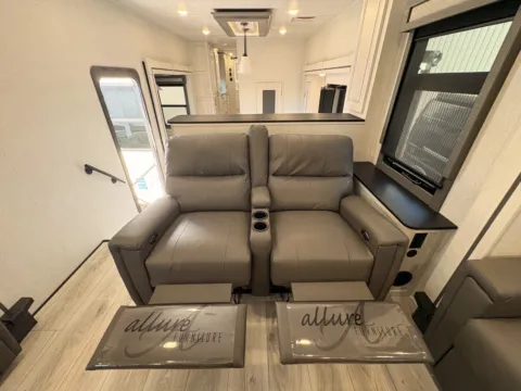 More photos of 2024 EAST TO WEST AHARA 380FL at County Line Campers, MS