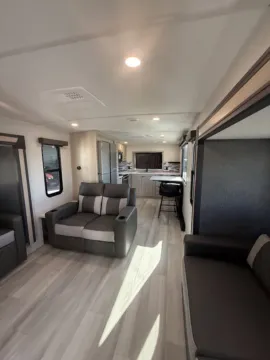 More photos of 2026 FOREST RIVER CARDINAL 37GALLEY at County Line Campers, MS