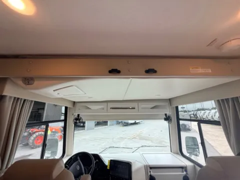 Another view of 2026 THOR LUMINATE HH36 for sale in Gulfport, MS at County Line Campers