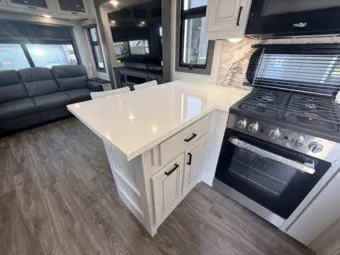 More photos of 2026 EAST TO WEST AHARA 383UR at County Line Campers, MS