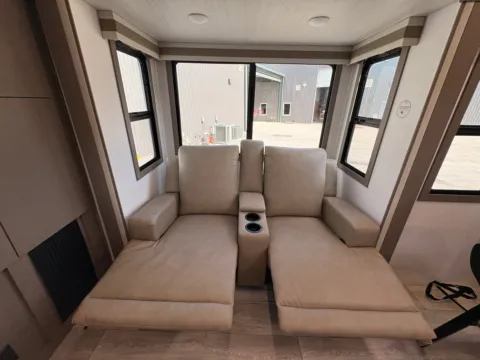Another view of 2027 East To West ALTA 1900MMK for sale in Gulfport, MS at County Line Campers