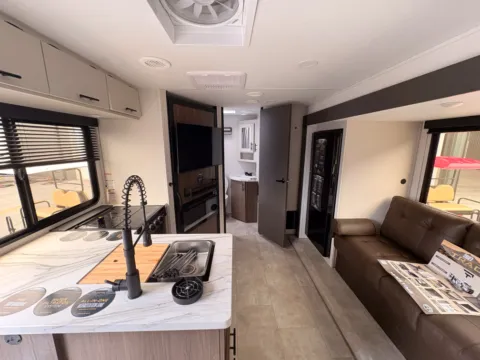 Photos of 2027 Forest River TRACER 195RB for sale in Gulfport, MS at County Line Campers