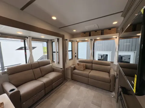 Another view of 2027 Forest River IMPRESSION 318RL for sale in Gulfport, MS at County Line Campers
