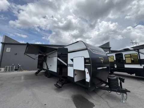 Photos of 2027 Forest River TRACER 290QB for sale in Gulfport, MS at County Line Campers