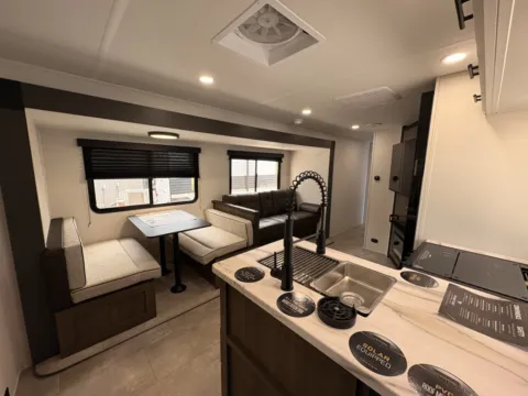 Photos of 2027 Forest River TRACER 290QB for sale in Gulfport, MS at County Line Campers