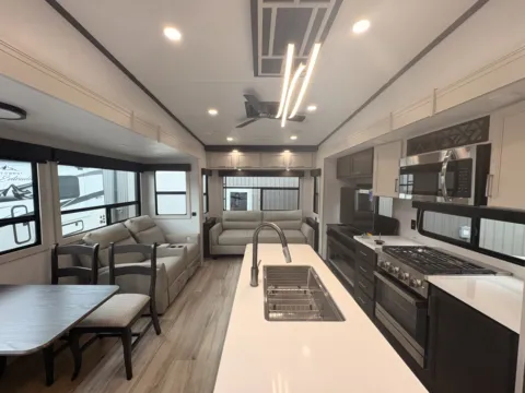 Photos of 2027 DUTCHMEN ARCADIA 3260RL for sale in Gulfport, MS at County Line Campers