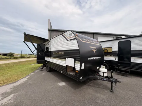 Photos of 2027 Forest River AVENGER 17RDX for sale in Gulfport, MS at County Line Campers