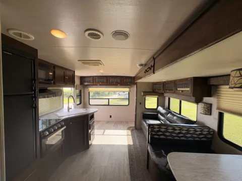 Another view of 2019 HEARTLAND MALLARD for sale in Gulfport, MS at County Line Campers