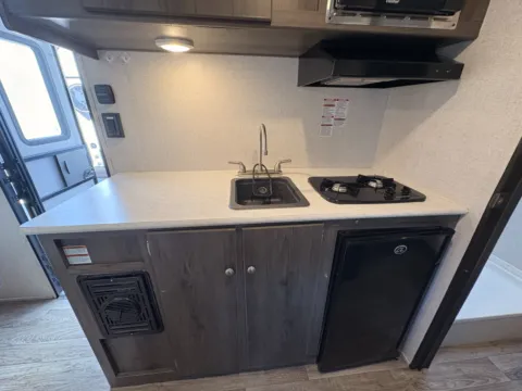 More photos of 2020 Forest River VIKING 17FQ at County Line Campers, MS