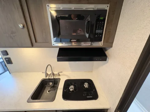 More photos of 2020 Forest River VIKING 17FQ at County Line Campers, MS