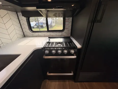 More photos of 2022 Keystone RV OUTBACK 332ML at County Line Campers, MS