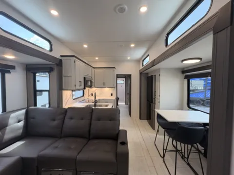 Photos of 2027 Forest River LACROSSE 44PARK for sale in Gulfport, MS at County Line Campers