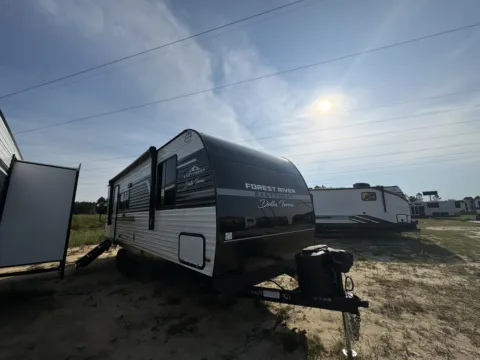 Unknown 2027 EAST TO WEST DELLA TERRA 255RB for sale in Gulfport, MS
