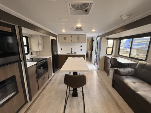 Another view of 2027 Forest River AVENGER 27TTI for sale in Gulfport, MS at County Line Campers