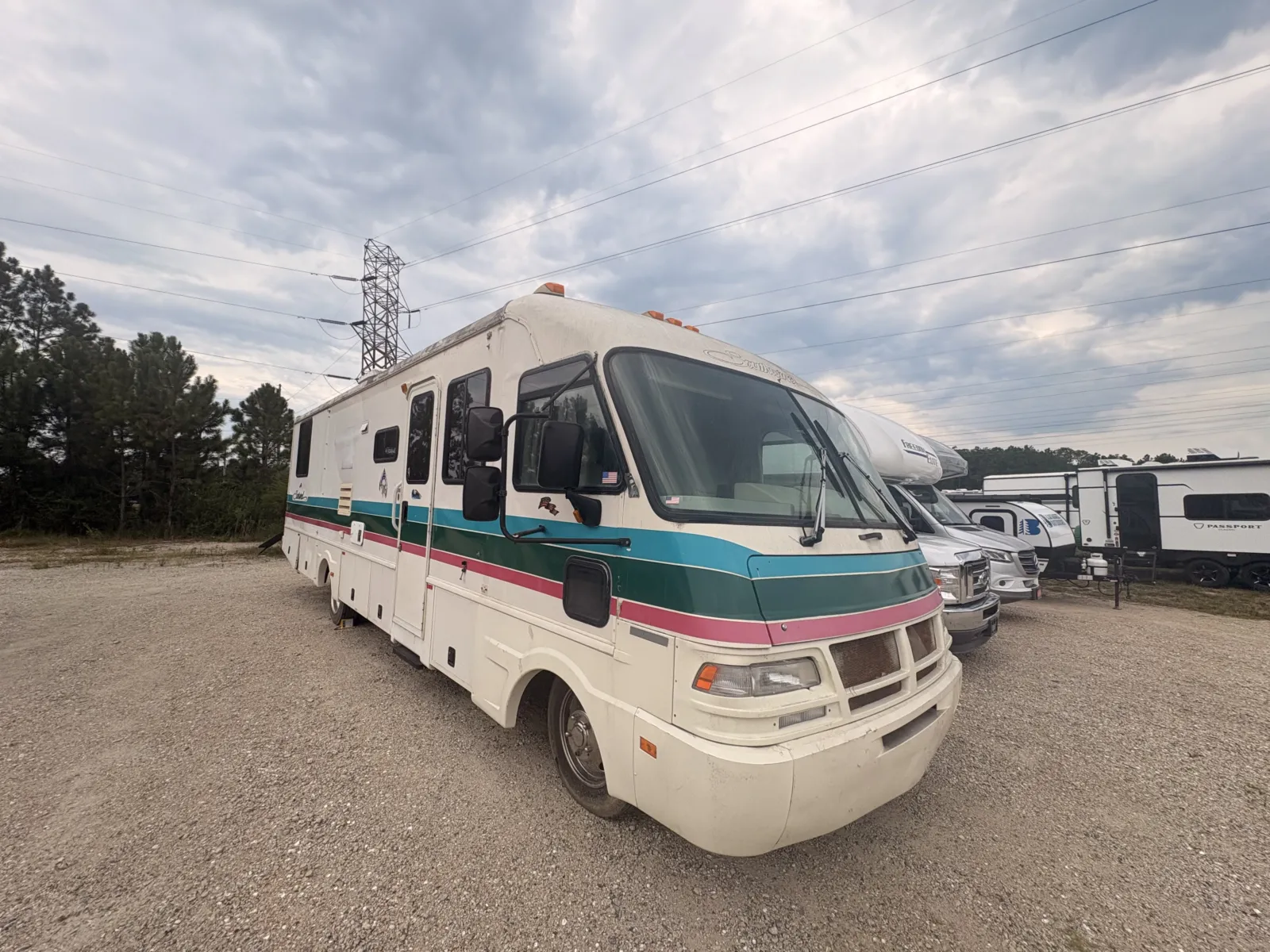 Unknown 1994 FLEETWOOD SOUTHWIND P30 for sale in Gulfport, MS