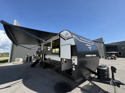 Unknown 2027 Forest River AVENGER 25MKO for sale in Gulfport, MS