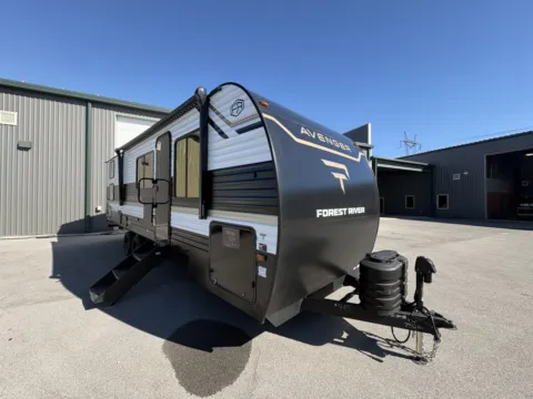 Unknown 2027 Forest River AVENGER 26DBS for sale in Gulfport, MS