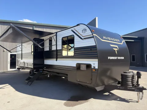 Unknown 2027 Forest River AVENGER 28QBS for sale in Gulfport, MS