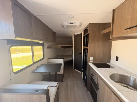 Photos of 2027 Forest River AVENGER 17DBX for sale in Gulfport, MS at County Line Campers