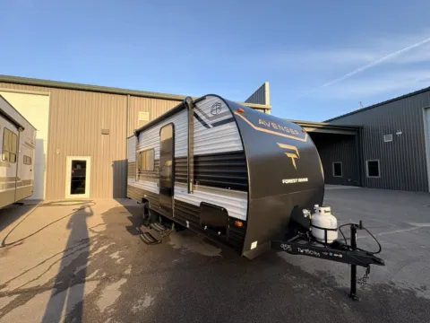 Unknown 2027 Forest River AVENGER 16RBX for sale in Gulfport, MS