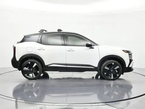 More photos of 2026 Nissan Kicks SR at Beck Nissan, FL