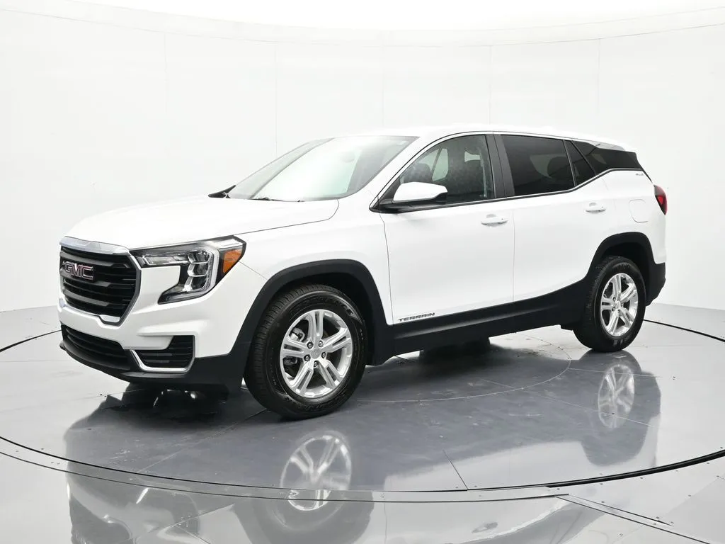 White 2024 GMC Terrain SLE for sale in Palatka, FL