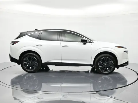 More photos of 2026 Nissan Murano Platinum at Beck Nissan, FL