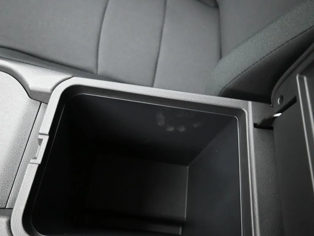 2025 Nissan Sentra S - Photo 18