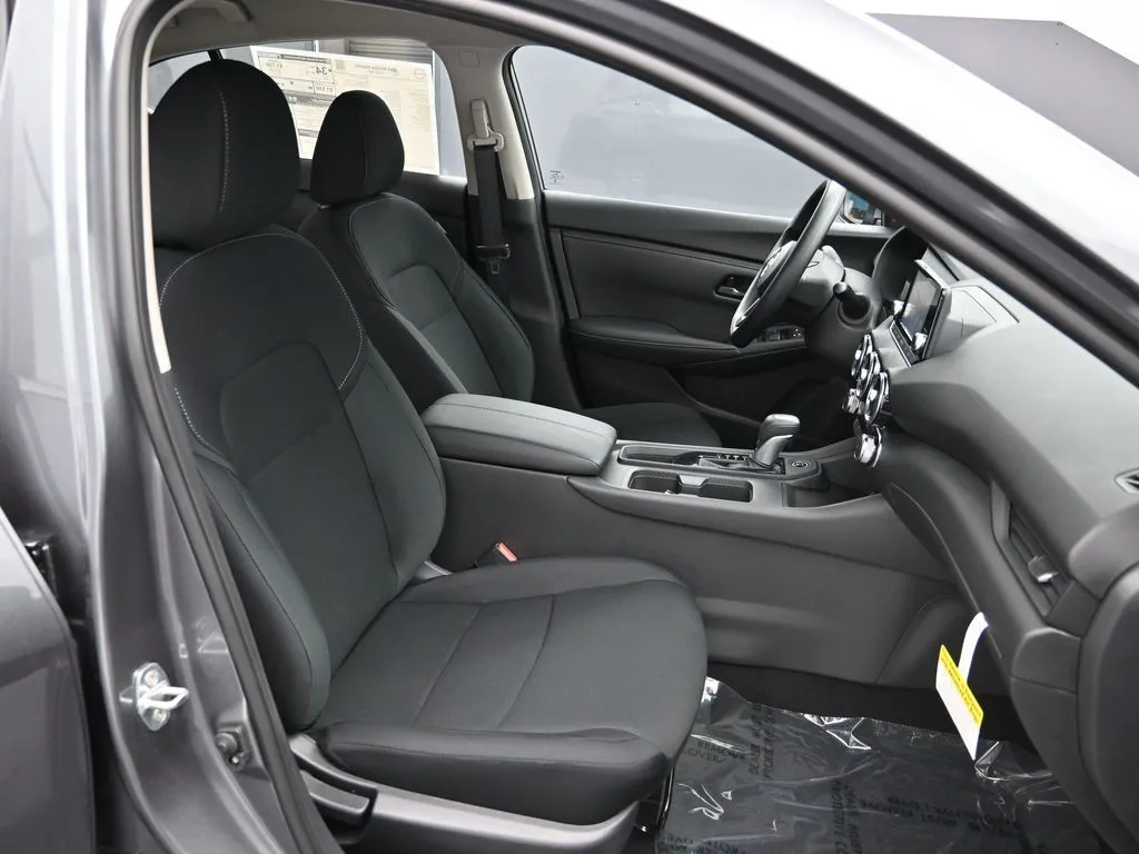 2025 Nissan Sentra S - Photo 23