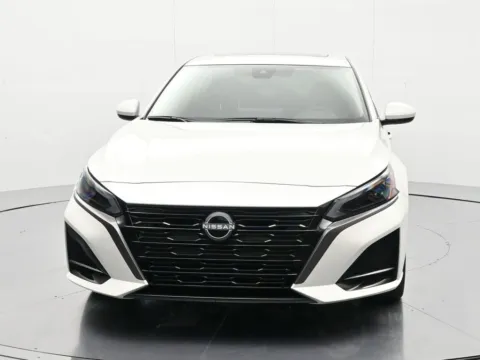 Photos of 2026 Nissan Altima 2.5 SV for sale in Palatka, FL at Beck Nissan