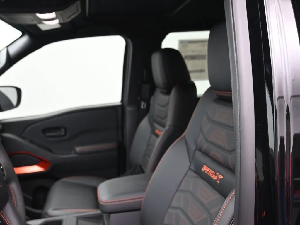 2026 Nissan Frontier PRO-X - Photo 16