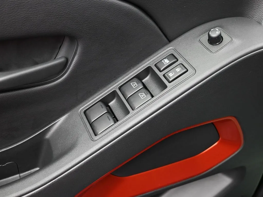 2026 Nissan Frontier PRO-X - Photo 14