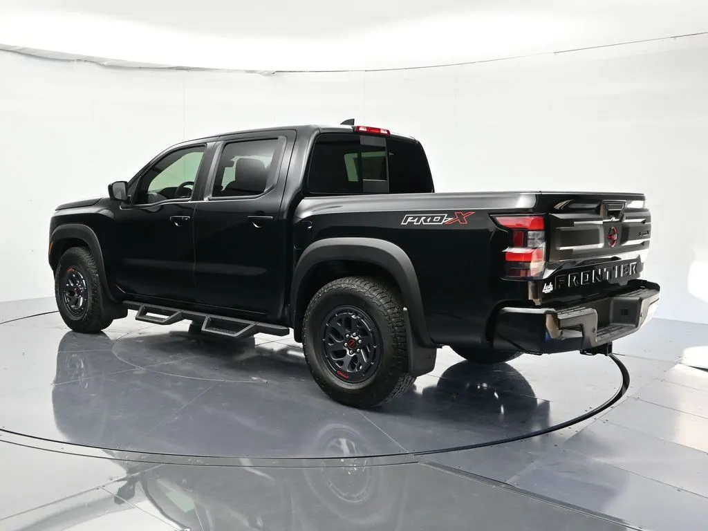 2026 Nissan Frontier PRO-X - Photo 7