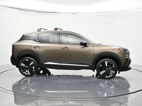 More photos of 2026 Nissan Kicks SR at Beck Nissan, FL