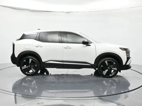 More photos of 2026 Nissan Kicks SR at Beck Nissan, FL